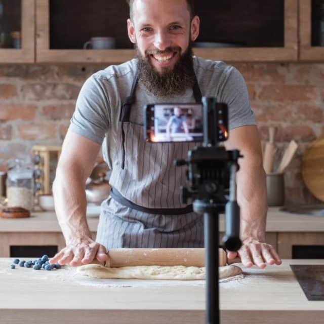 Instagram maintains No. 1 spot for influencer marketing